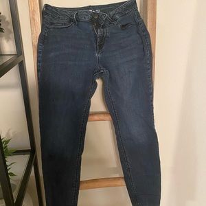 Old Navy Raw Hem Darkwash Jeans